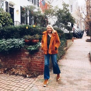 Meet your Posher, Anna